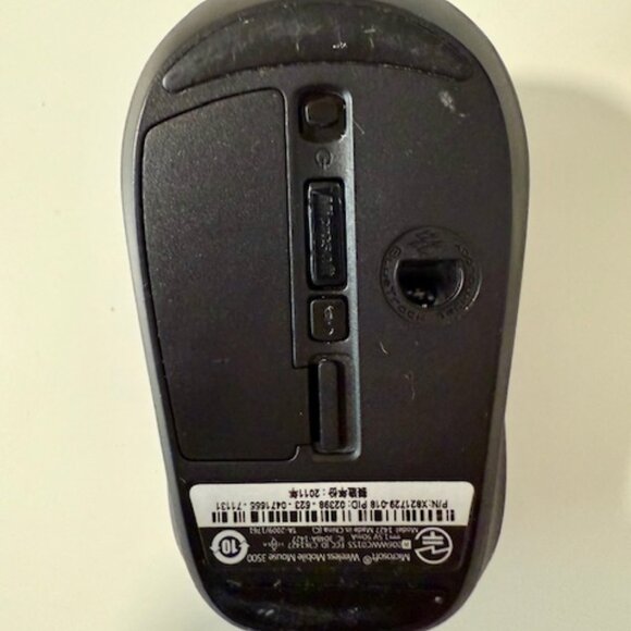 Microsoft Wireless Mobile Mouse 3500 - Picture 2 of 7